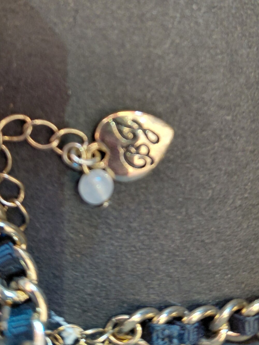 NIB. Betsey Johnson Large Statement Kitty Necklace - Picture 3 of 5